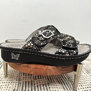 Alegría Bedazzled Black Mosaic Sandals Slides Open Toe Women’s Size 8 38 PEG-780